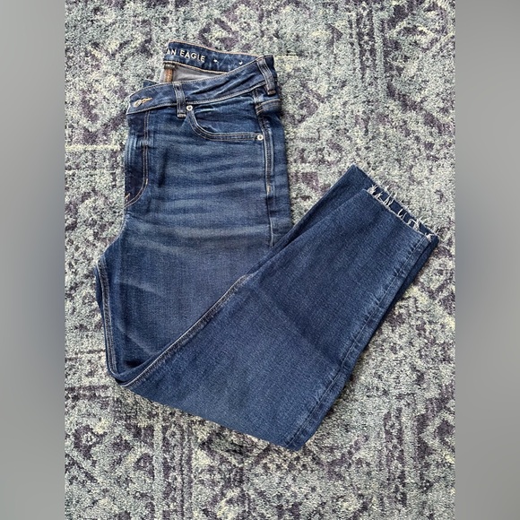 American Eagle Outfitters Denim - Women’s American Eagle Jeans - 8